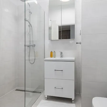 Apartamento Rentplanet - Krochmalna *