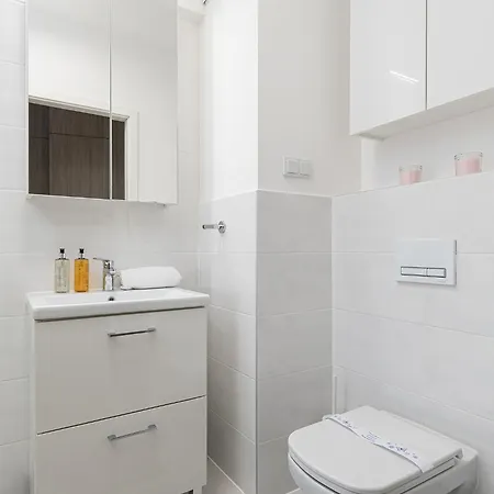 شقة Rentplanet - Krochmalna وارسو