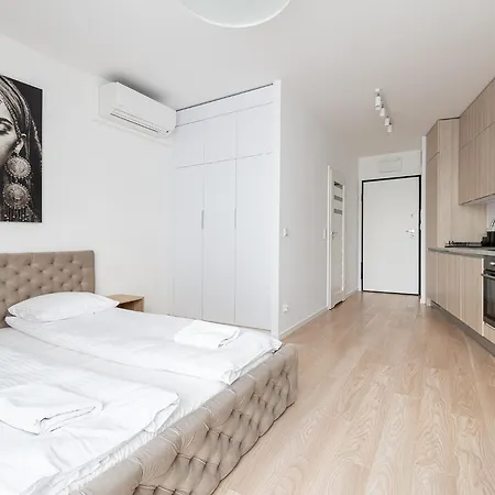 Rentplanet - Krochmalna *