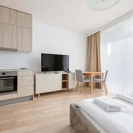 Apartment Rentplanet - Krochmalna Warsaw